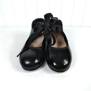 Capezio Tap dance shoes size 8 Patent leather insole is 5.75"